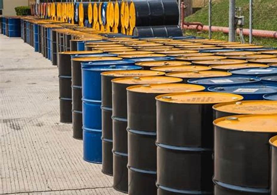 Caça ao petróleo pode atingir 99,9 milhões de barris por dia