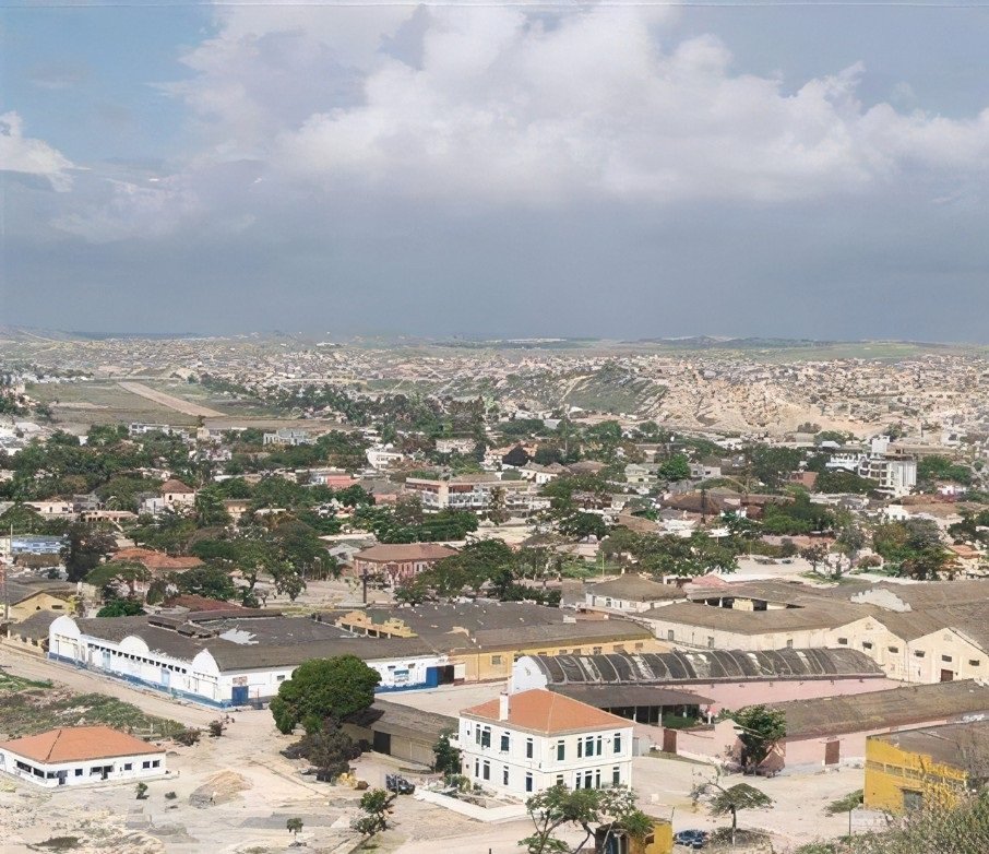 200 milhões de kwanzas investidos na construção do mercado de peixe no Porto Amboim